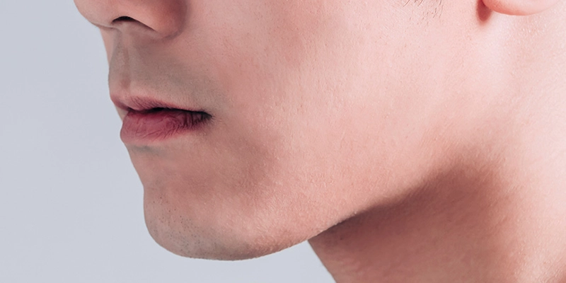 有定期保養整潔的男性面部